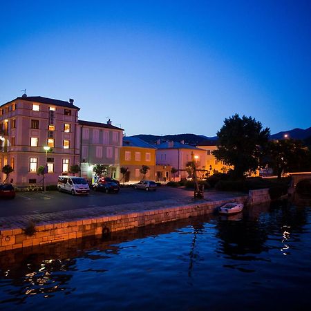 Apartments Villa Castello Crikvenica Exterior photo